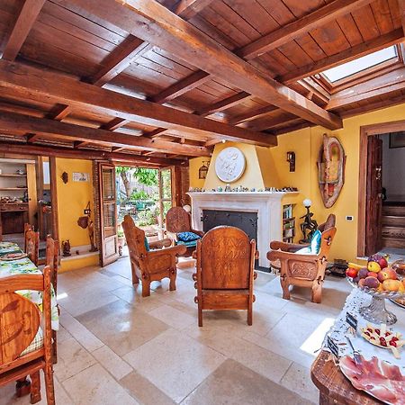 B&B Bone Novelle Dimora Storica Palazzo Zuzi L'Aquila Ngoại thất bức ảnh
