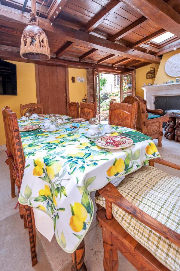 B&B Bone Novelle Dimora Storica Palazzo Zuzi L'Aquila Ngoại thất bức ảnh